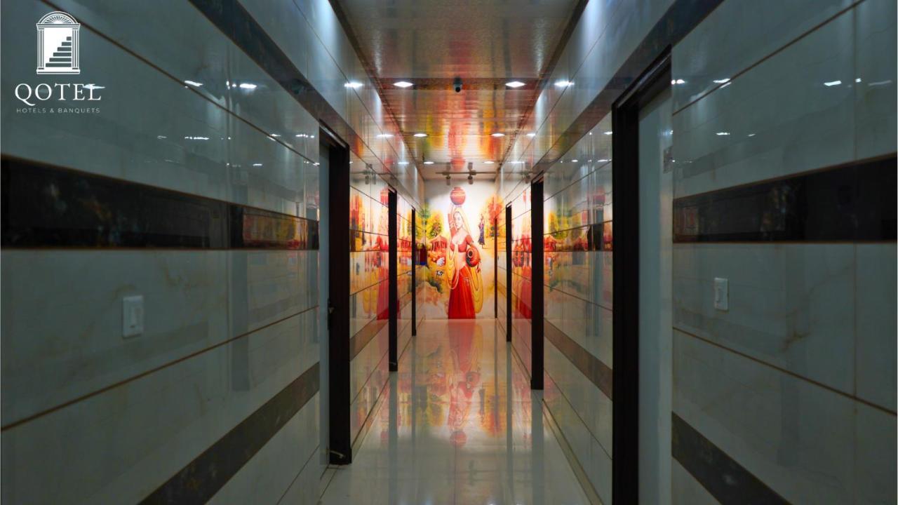 Qotel Peeragarhi-near Peeragarhi Metro Station,couple Friendly New Delhi